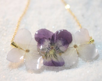 Handmade Resin Mother Nature  Fern Daisy Carnation with Amethyst Black Rope Necklace