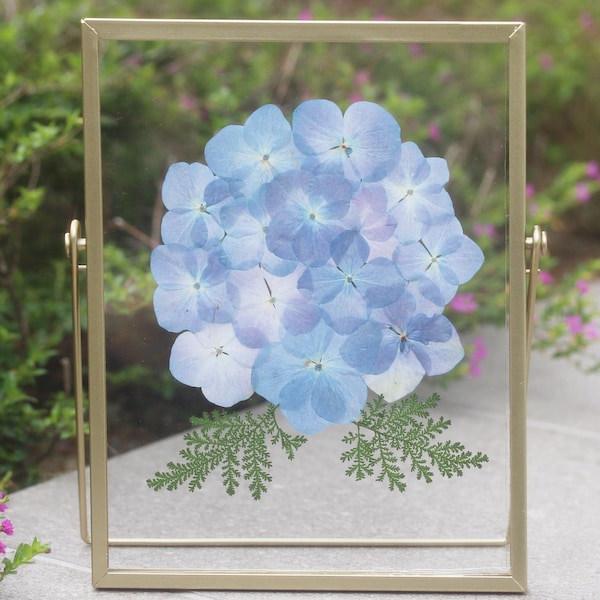 Hand Pressed flower frame, Flower floating frame, Birthday gift, Home decor, Valentine's Day gift, gift for her, Mother's Day Gift