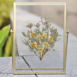 Mixed pressed flower natural dried Floral art Herbarium frame, Floating frame, flower picture , Herbarium frame, floral gift, birthday gift