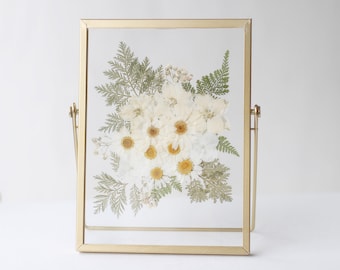 Pressed flower frame, Pressed Dried Flower frame, Floating frame with pressed dried flower Birthday gift