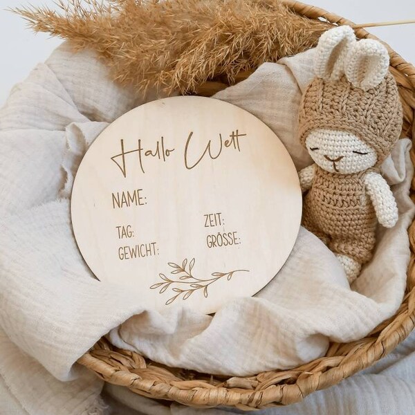 Wooden disc "Hello World"