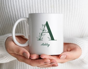 Personalisierte Name & Initialen Kaffeetasse in 6+ Farben Perfekt für Weihnachtsgeschenkideen, Geschenke für Frauen, Geschenke für Männer, Geburtstagsgeschenkideen