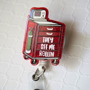 Carrete de insignia de enfermera They See Me Rollin Cart, bonito soporte retráctil para insignia de personal médico, carrete de insignia de identificación, divertido carrete de insignia, regalo para enfermeras