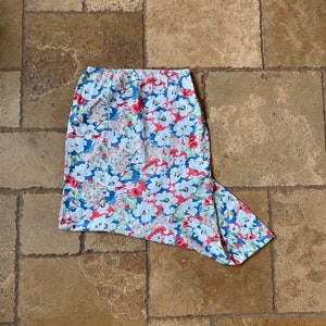 Vintage 90s Blue & Pink Floral Print Midi Skirt 27/28W by Emma James