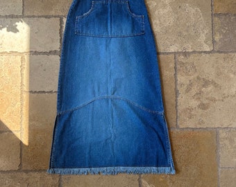 90S Y2K Medium Wash Denim Kangaroo Pouch Maxi Skirt by The Blues 28”