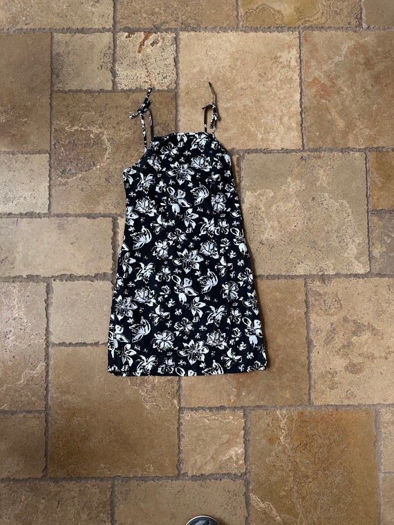 90s Black & White Floral Print High Neck Mini Dress by Expressions S