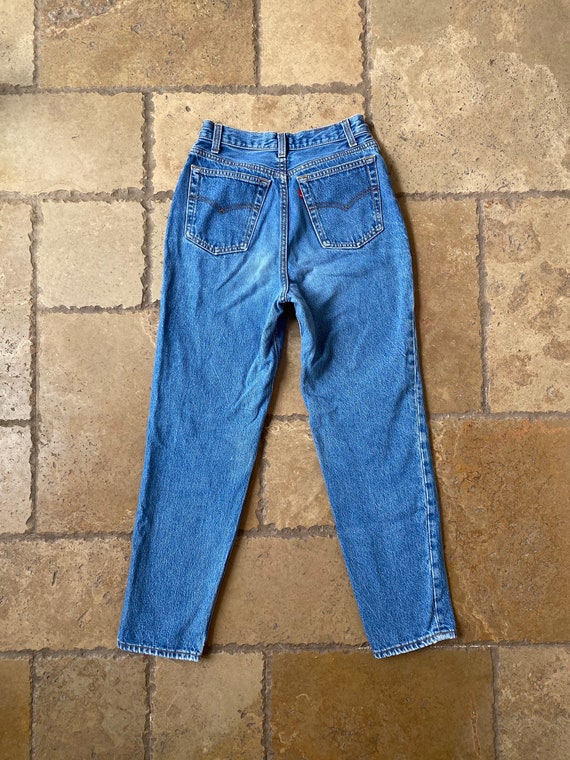 Vintage 1980s Medium Wash Levis 501 Jeans 25/26W - image 4