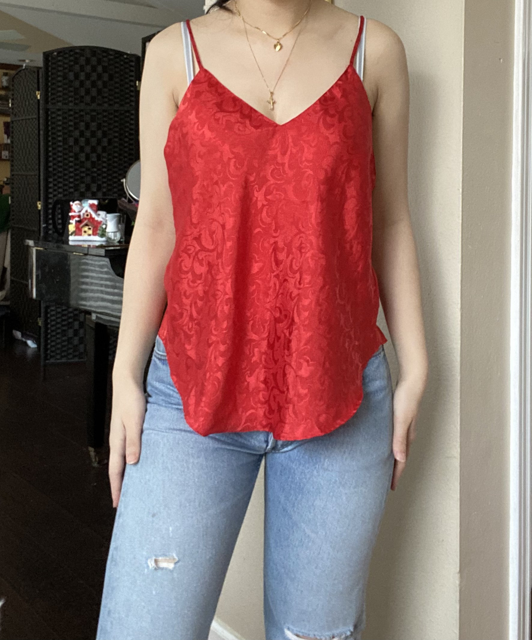 完売商品✴︎新品・未使用✴︎IIROT Cropped Camisole_Red 105218A2M2-RA1-AA04