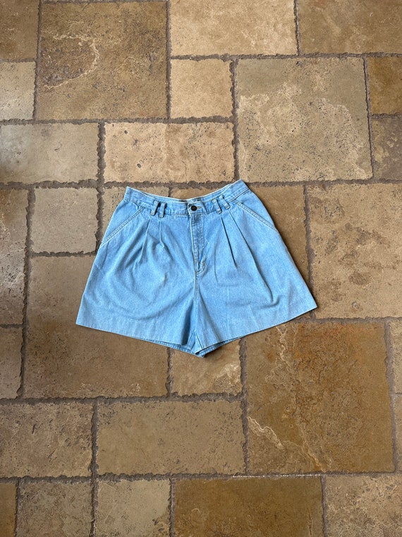 Vintage 90s Light Blue Denim Shorts by Lizwear 30/