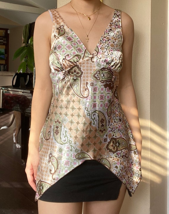 Vintage Y2K Paisley Print Sleeveless Top by First 