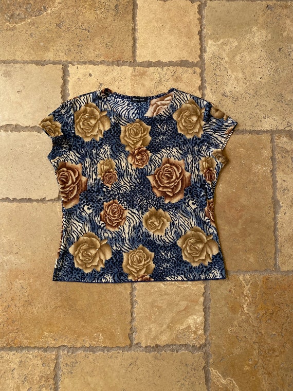 Y2K Blue & Brown Rose Print Short Sleeve Top by B… - image 2