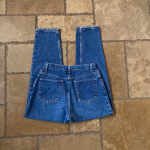 Vintage 90s Dark Wash High Waisted Jeans by Wrangler 28/29W
