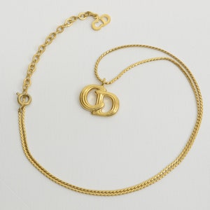 Authentic Christian Dior Necklace Gold Plated Signature Charm CD Logo Chain Jewelry 0p8448