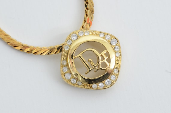 Christian Dior Vintage Emblem Necklace - COLLECTOR'S ITEM – como-vintage