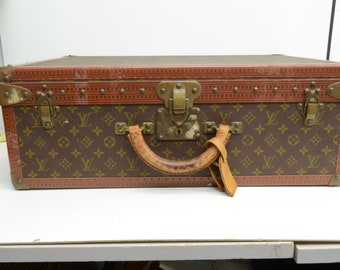 MINT CONDITION LOUIS VUITTON ALZER 60 SUITCASE - Pinth Vintage Luggage
