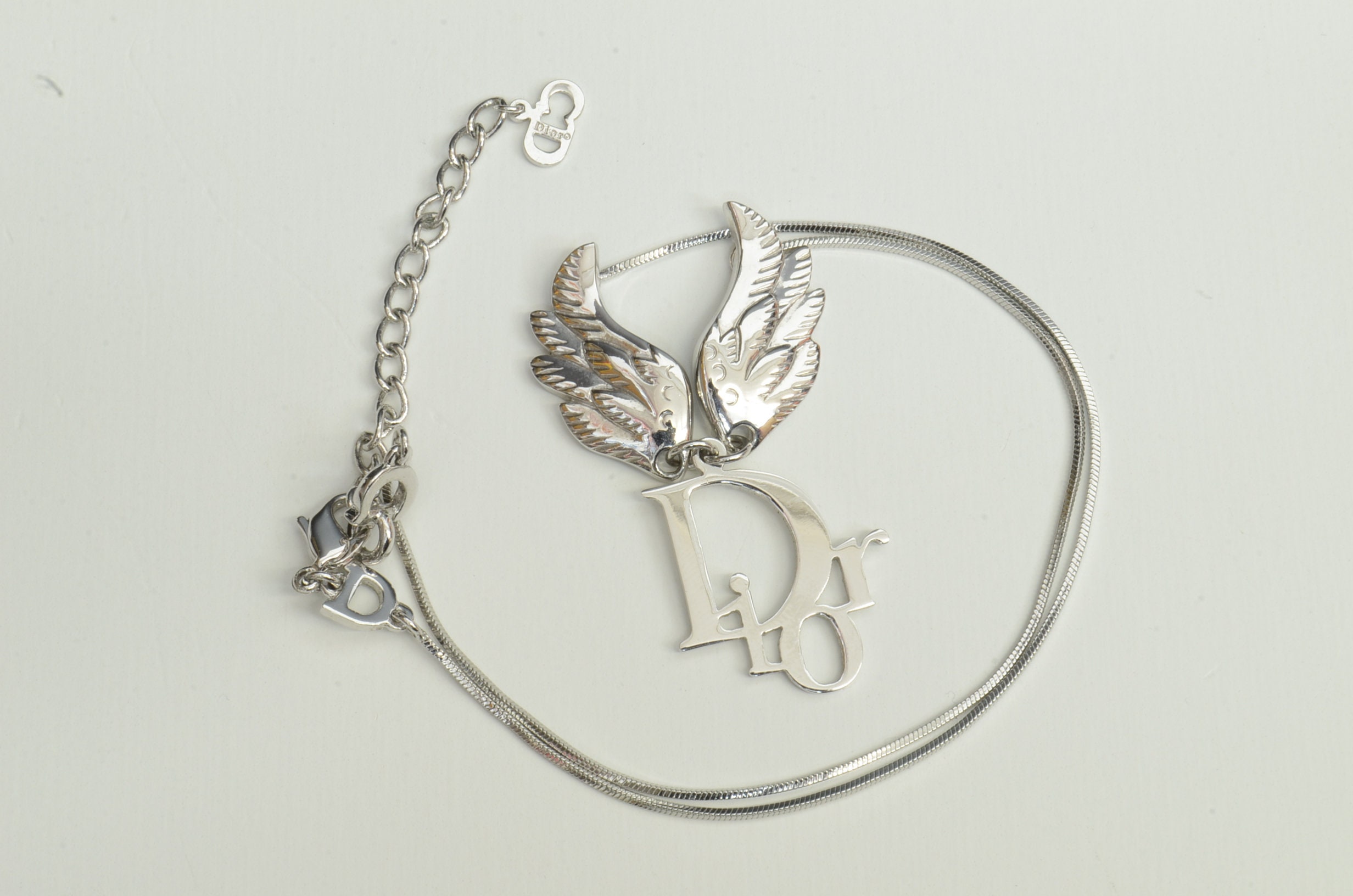 dior x jordan wings pendant necklace silver