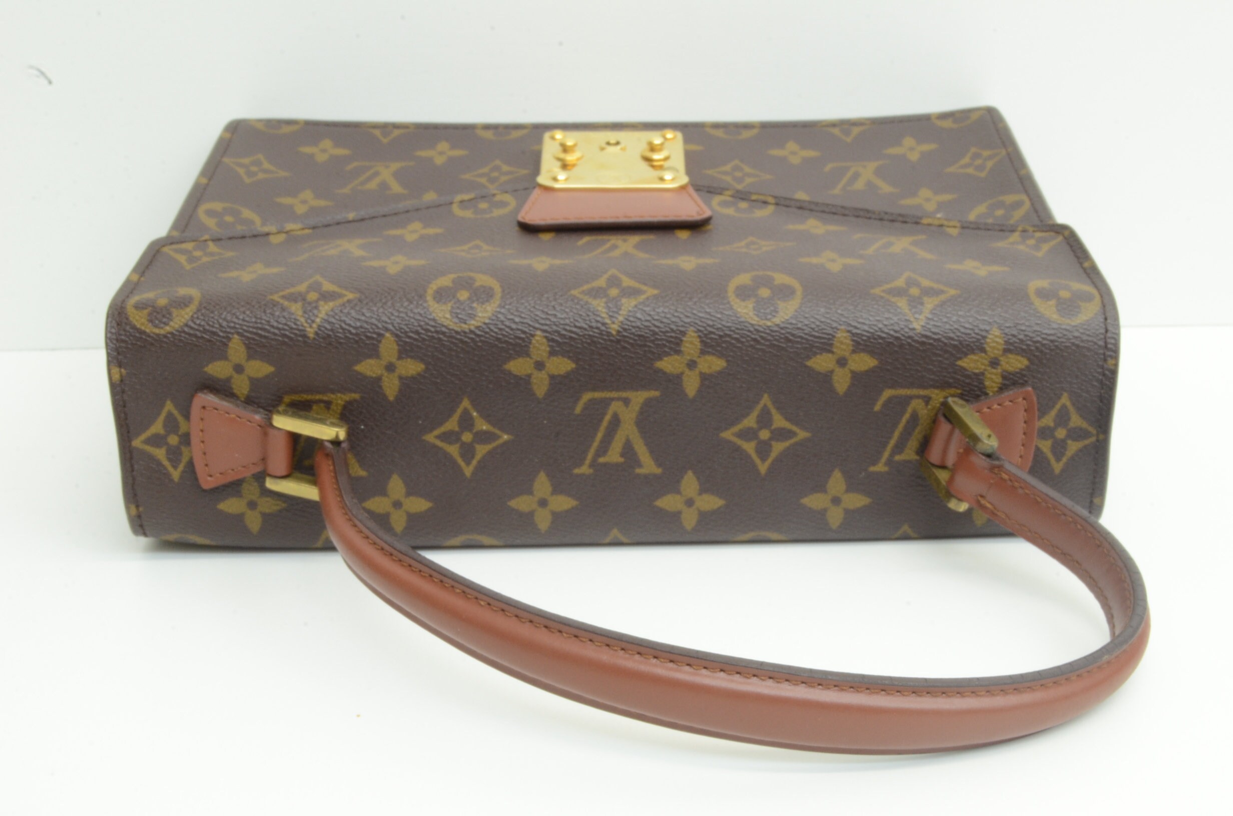 Vintage Louis Vuitton Concorde Handbag Review, HOW MUCH I PAID