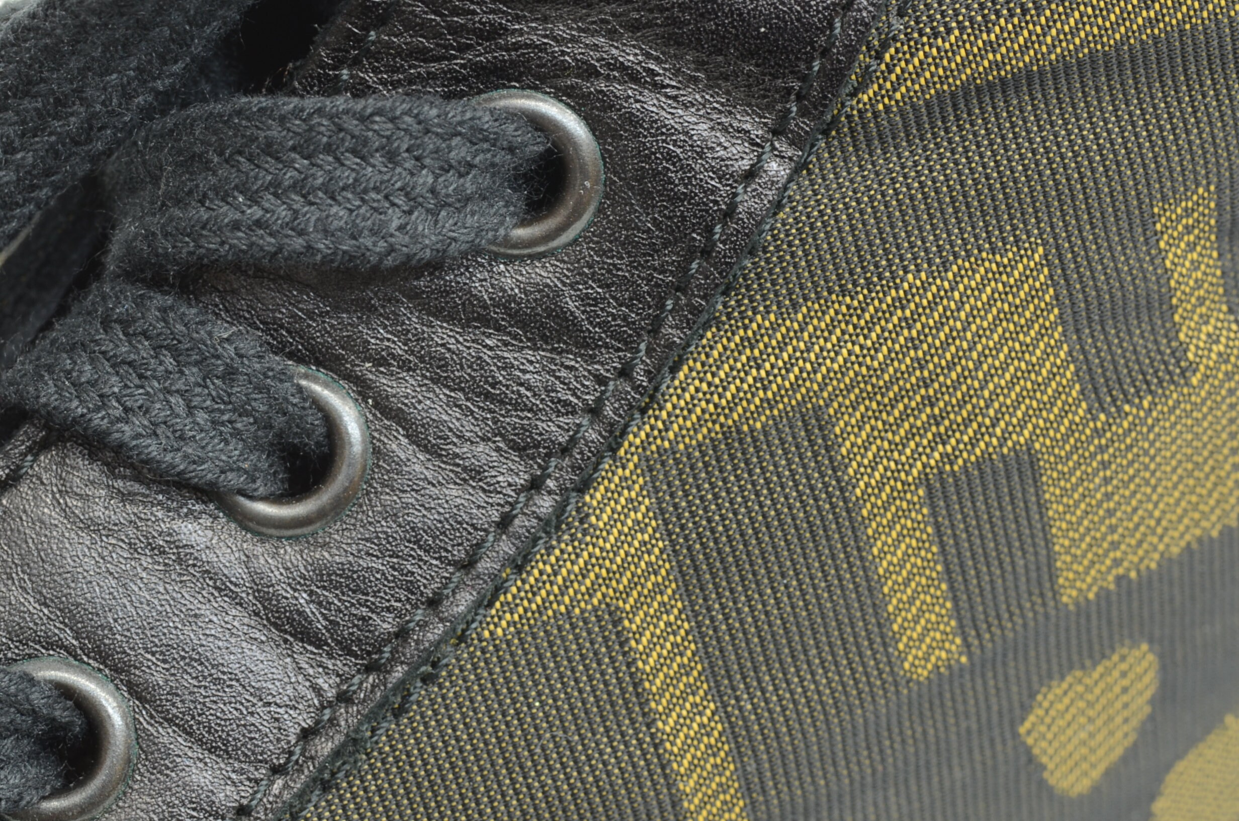 Authentische Fendi Zucca High Top Sneakers Classic Style Schuhe Classic Canvas Logo 1p2727 Etsy