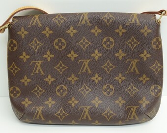 Louis Vuitton 2002 pre-owned Musette Tango Shoulder Bag - Farfetch