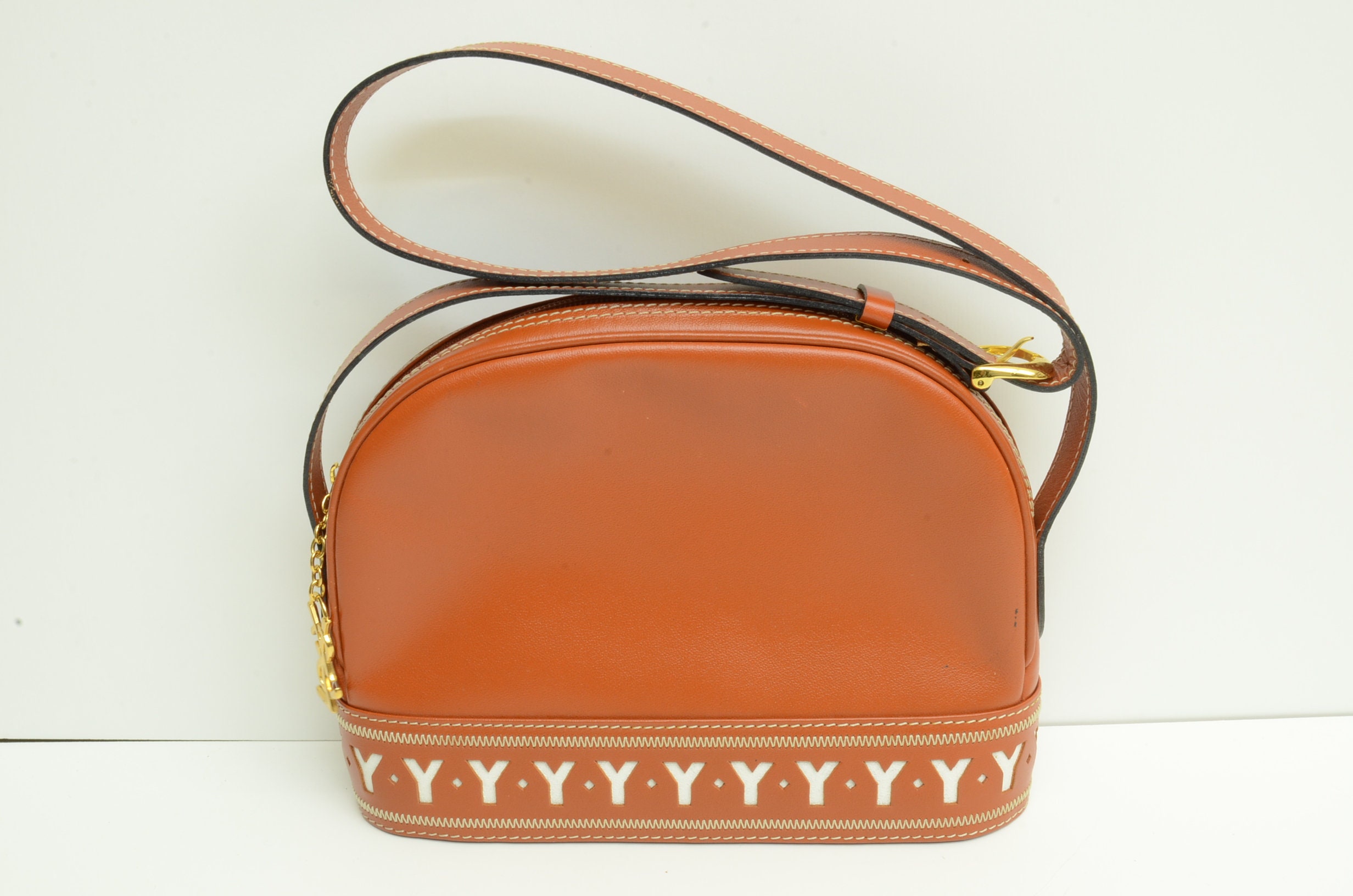 Buy Authentic YSL Zip Adjustable Brown Leather Shoulder Bag Purse Online in  India 