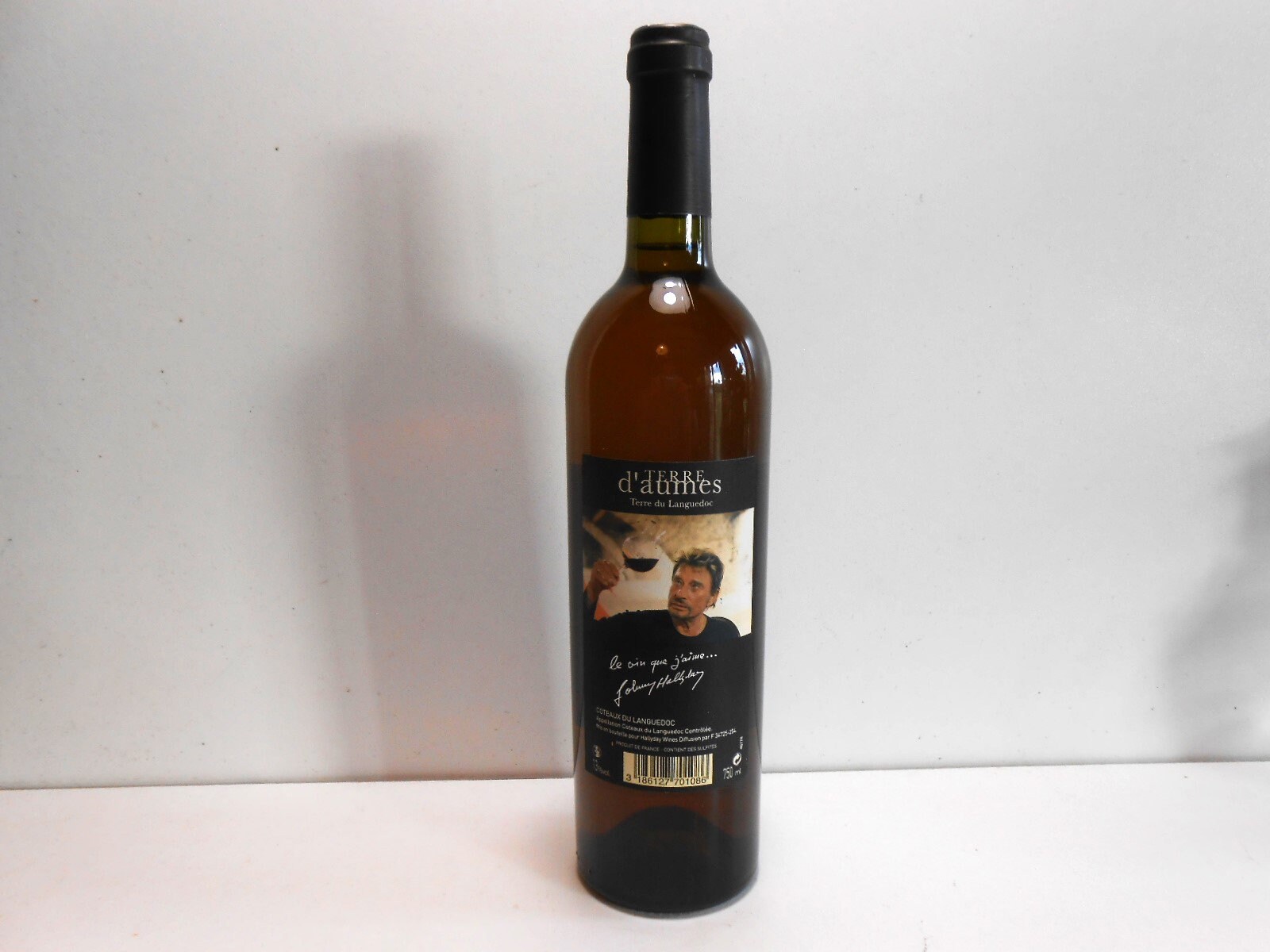 Flasche Weißwein 2006, Sammler Johnny Hallyday Terre d'Aumes