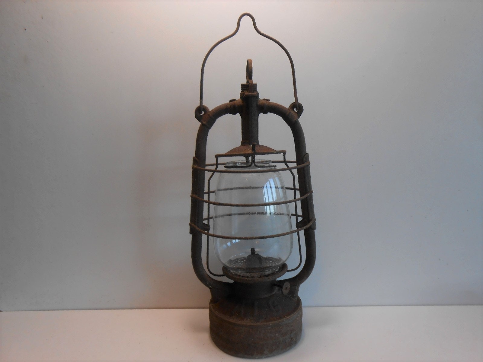 Lampe Tempête à Pétrole Alg/Oil Lamp