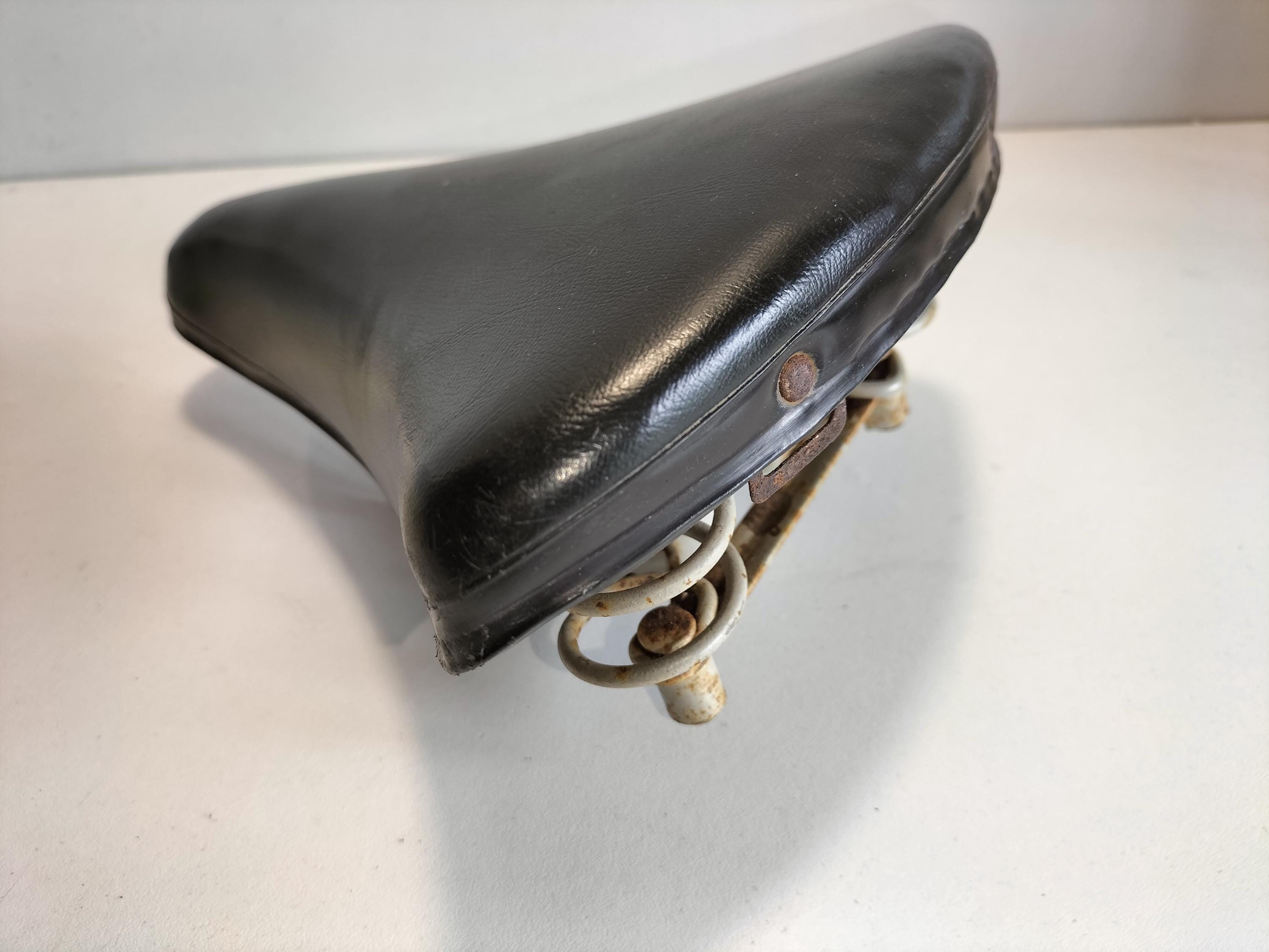 Selle De Vélo Ancienne - Générique - Cuir/métal - Vintage