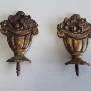 BRONZE FURNITURE ORNAMENTS