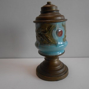 Barbotine oil lamp base / oil lamp / Öllampe