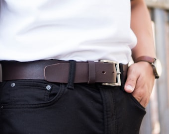 Handgemaakte volnerf leren riem, gemaakt in Canada