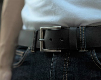 Leather Belt, Classic Black Casual HANDCRAFTED 100% FULL GRAIN Leather Belt Made in Canada. Gift for him, Gift for boyfriend, Gift for Dad