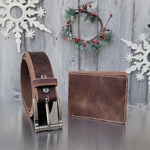 Juego de cinturón y billetera, juego de regalo navideño de 2 piezas, cuero de grano completo fabricado en Canadá, regalo de cinturón de cuero para él, regalo para papá, regalo para novio