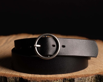 Black Leather Belt, Women&#39;s Waist Belt, Full-Grain Leather Made in Canada, Vachetta Leather, high waisted belt with circle buckle