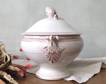 Jaren 1800 Antieke Franse Witte Ijzersteen Soep Tureen, Oud Parijs Porselein, Roze Goud Patroon, Acanthus Blad handgrepen, Pine Knob Deksel