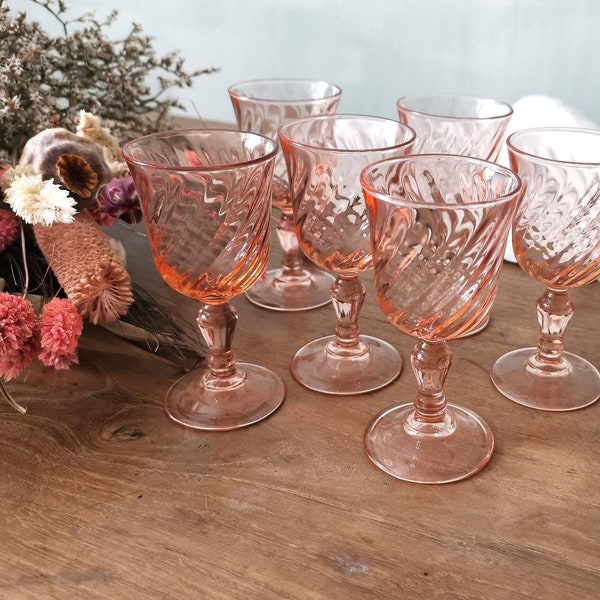 Vintage French Set di 6 bicchieri da liquore SIZE D, Blush Pink Glasseware, Rosaline, Art Deco 1960s, vetro temperato, Made in France