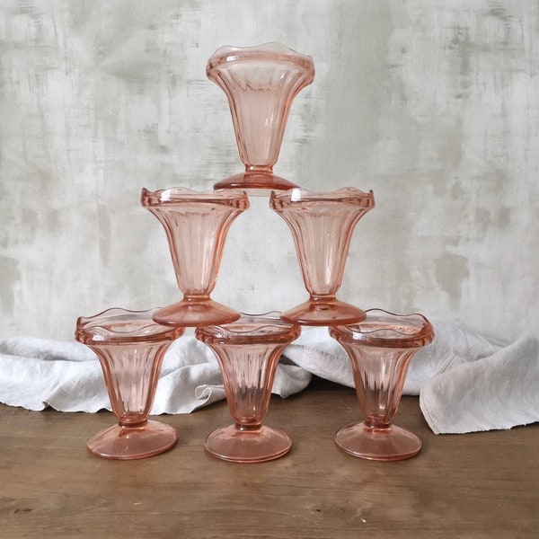 Vintage French Set of 6 Glass Ice-Cream Cups, Sundae Bowls, Blush Pink Glassware, Rosaline, Art Deco 1960s, Depression Glass Made in France