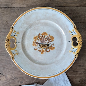 Antika franska transfertallrikar, CREIL MONTEREAU, präglade handtag, jugend