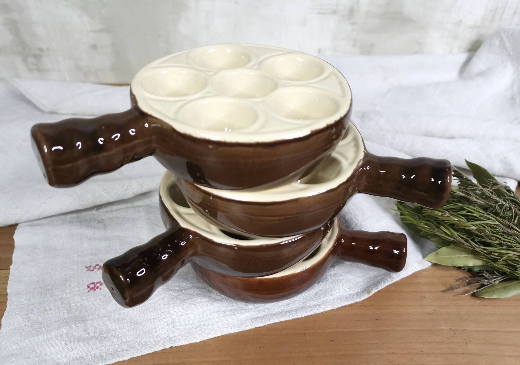 4 Assiettes d'escargots Français Vintage/Emile Henry France Plats de Cuisson Escargot Oven Proof Faï