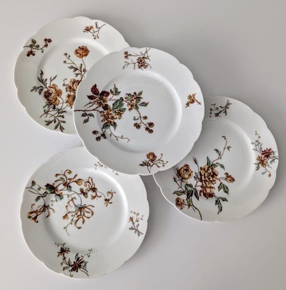 フランス製アンティーク　アビランド　お花のようなプレート3枚セット　稀少品・美品 フランス製アンティーク アビランド お花のようなプレート3枚セット