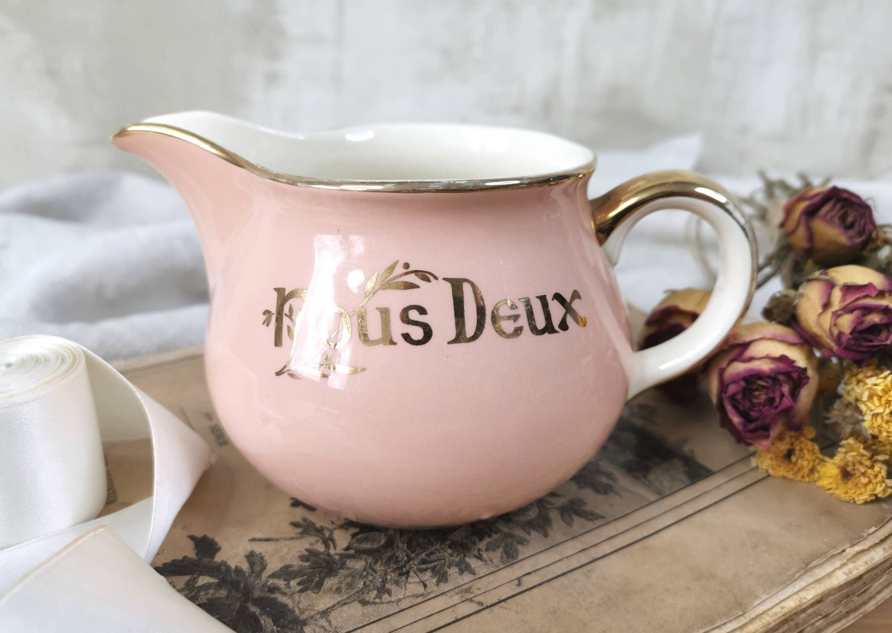 Villeroy & Boch Français Creamer Vintage Nous Deux, Pierre de Fer Rose et Or