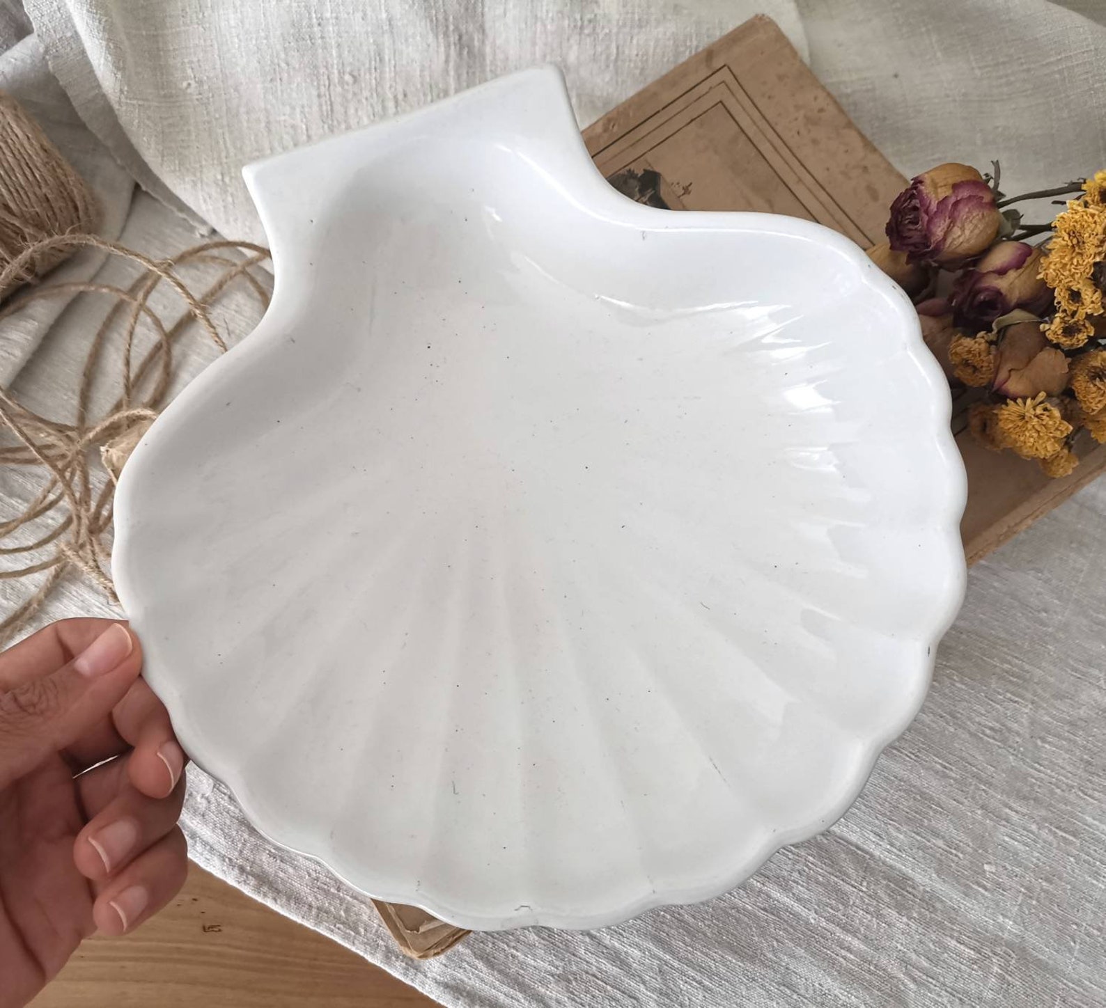 Large Vintage White Ceramic Scallop Shell Dish / Shell Shaped Etsy