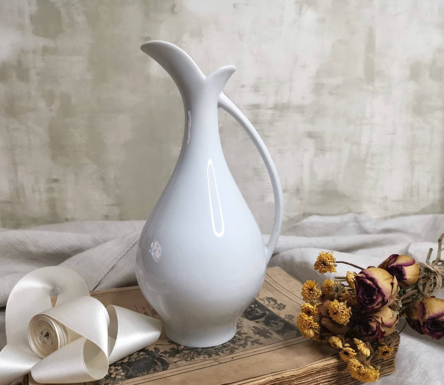 Français Antique White Oil Bottle W Handle, Porcelaine Limoges Estampillée, Pot Blanc, Grande Boutei