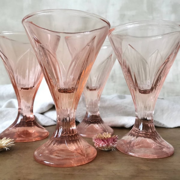 Vintage French Set of 4 Glass Ice-Cream Coupes Bowls, Blush Pink Glassware, Rosaline, Art Deco 1960s, Depression Glass Stamped France