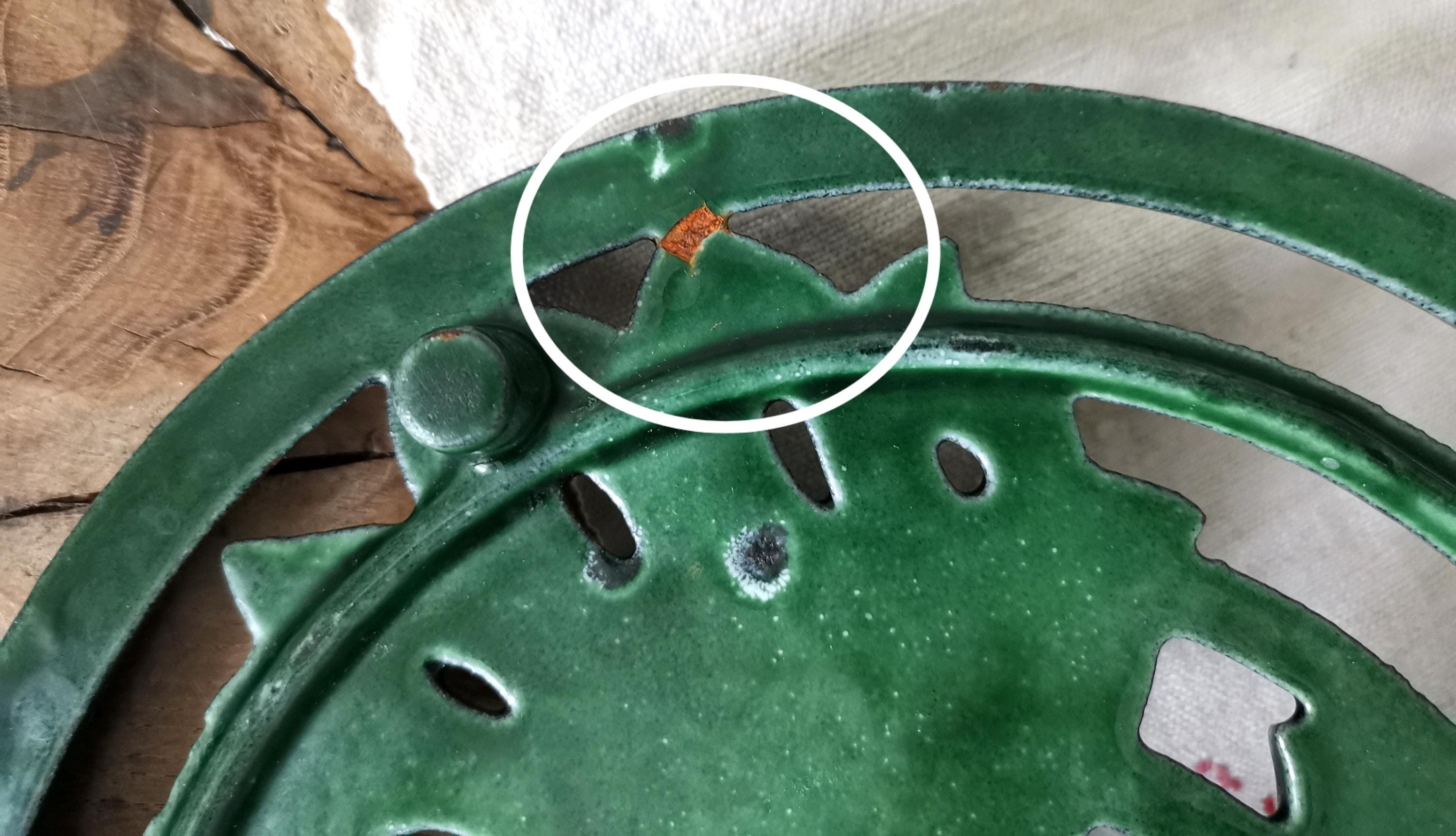 Dessous de plat en fonte verte : émaillé français - Canada Dessous de plat en fonte verte : émaillé français - Canada