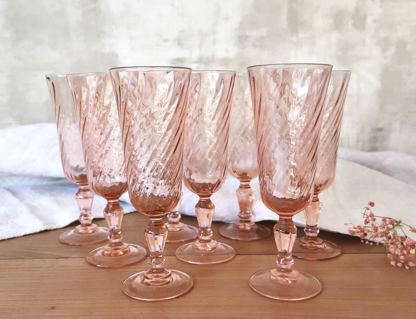 Vintage Français Set de 8 Flûtes à Champagne, Verre Blush Rose, Rosaline, Verres Art Déco1960S, Dépr