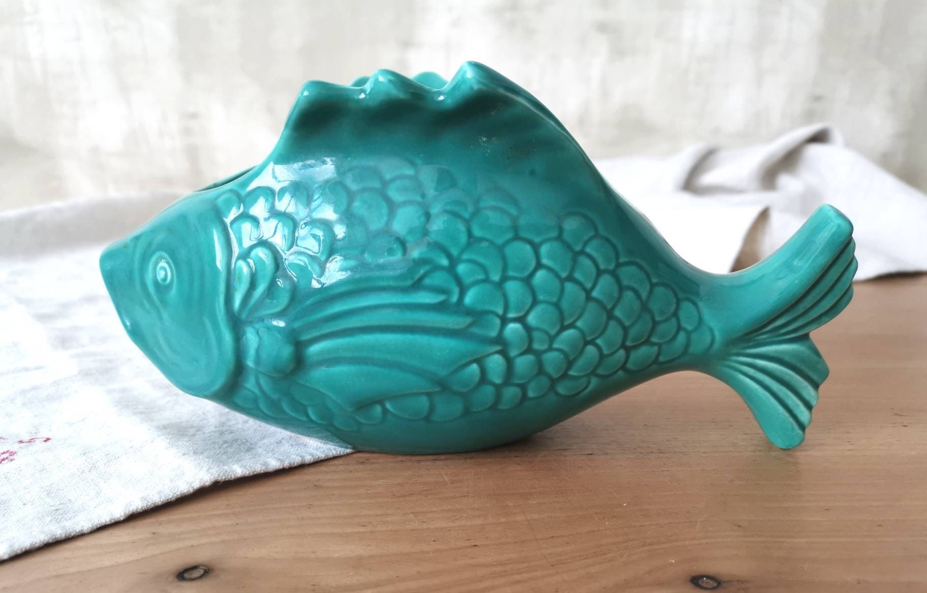 Bateau de Sauce Français Antique, Majolique Vert Foncé, Bateau Gary en Forme Poisson, Décor Relief