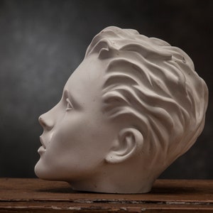 VINTAGE White Mannequin Head / Real Size Mannequin Head / 1980's Head Decor / Vintage display image 4