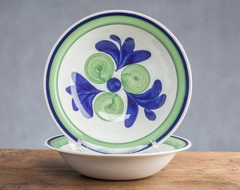 Set di 2 piatti in ceramica vintage svedese, progettato da Marianne Westman per Rörstrand, serie Bella, anni '60, ceramica scandinava della metà del secolo