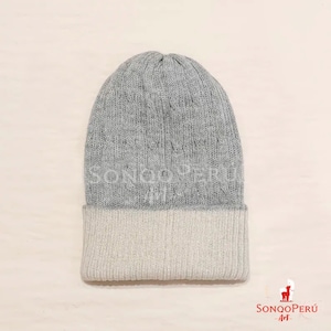 Light Gray and White Alpaca Reversible Adult Beanie, Alpaca wool winter hat Light Gray and White, Beanie hat made of baby alpaca wool