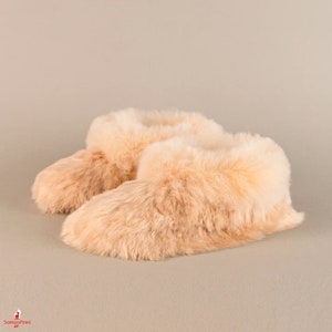 Beige Suri alpaca slipper, comfortable gray slipper, baby alpaca slippers, alpaca slippers, winter slippers,alpaca slippers handmade in Peru